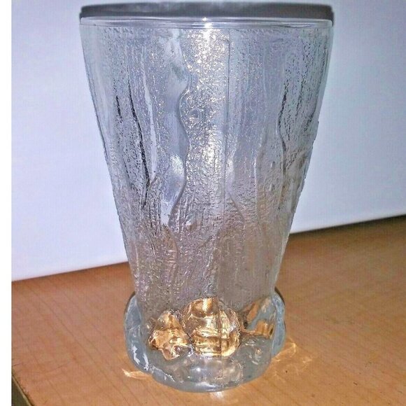 The Flintstone mug made in France mammoth mug MCDONALDS ROCDONALDS 1993 EUC - Picture 5 of 8